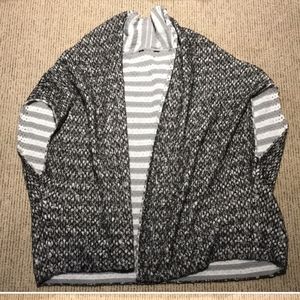 4x Cute top, like an open sweater